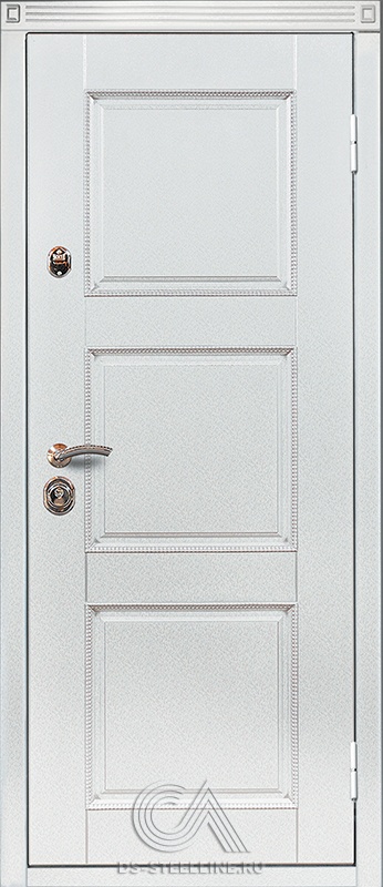 Металлическая дверь Альба для квартиры, вид снаружи