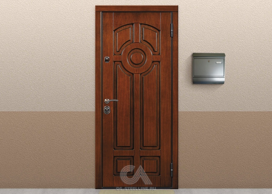 Металлическая дверь Талисман вуд для квартиры, вид в интерьере